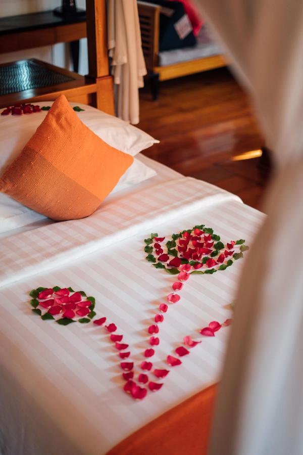 Aureum Palace Hotel & Resort Inle نياونغ شوي المظهر الخارجي الصورة
