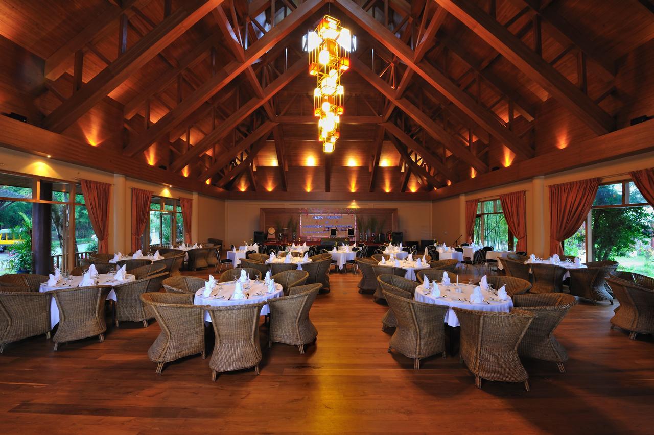 Aureum Palace Hotel & Resort Inle نياونغ شوي المظهر الخارجي الصورة