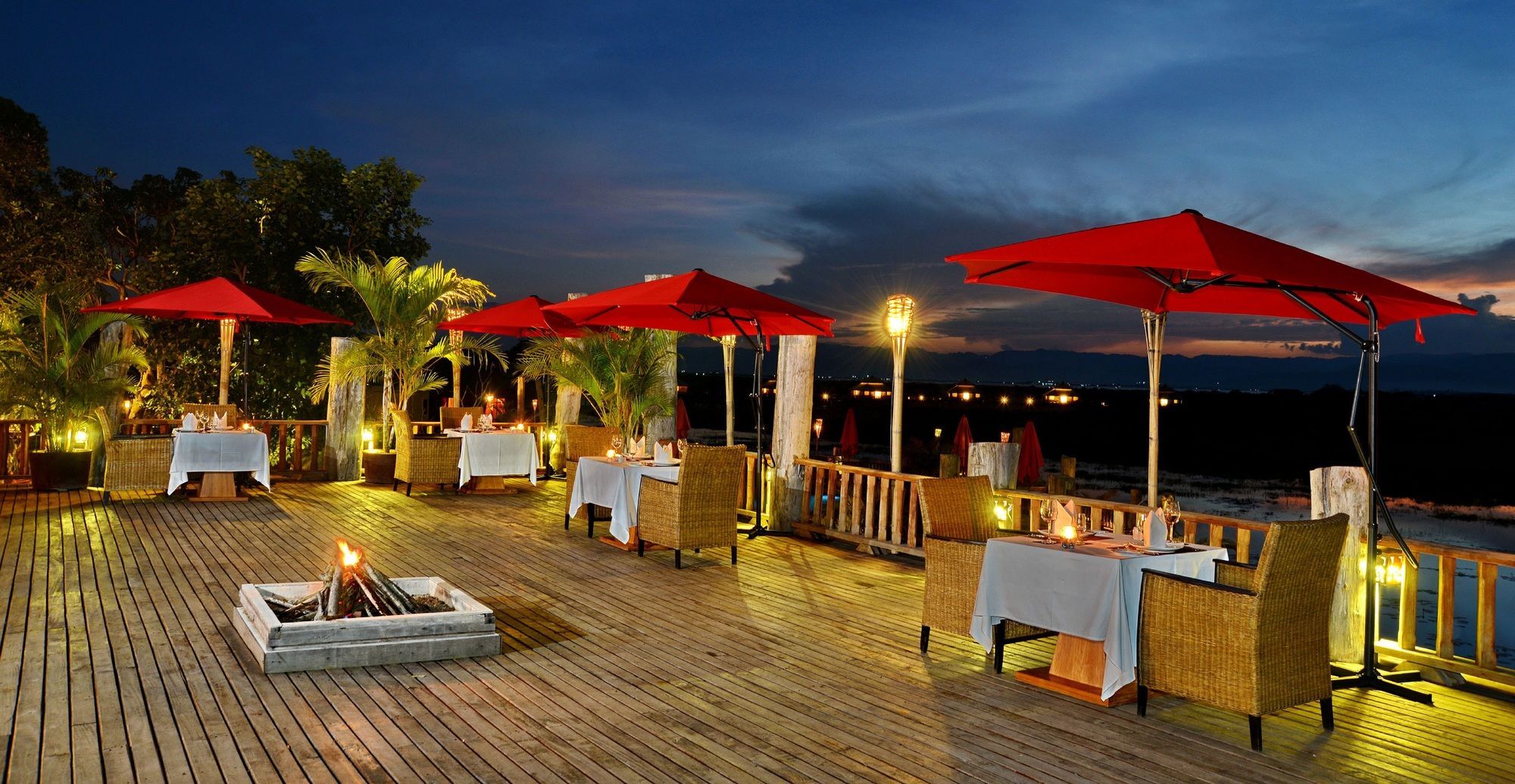 Aureum Palace Hotel & Resort Inle نياونغ شوي المظهر الخارجي الصورة