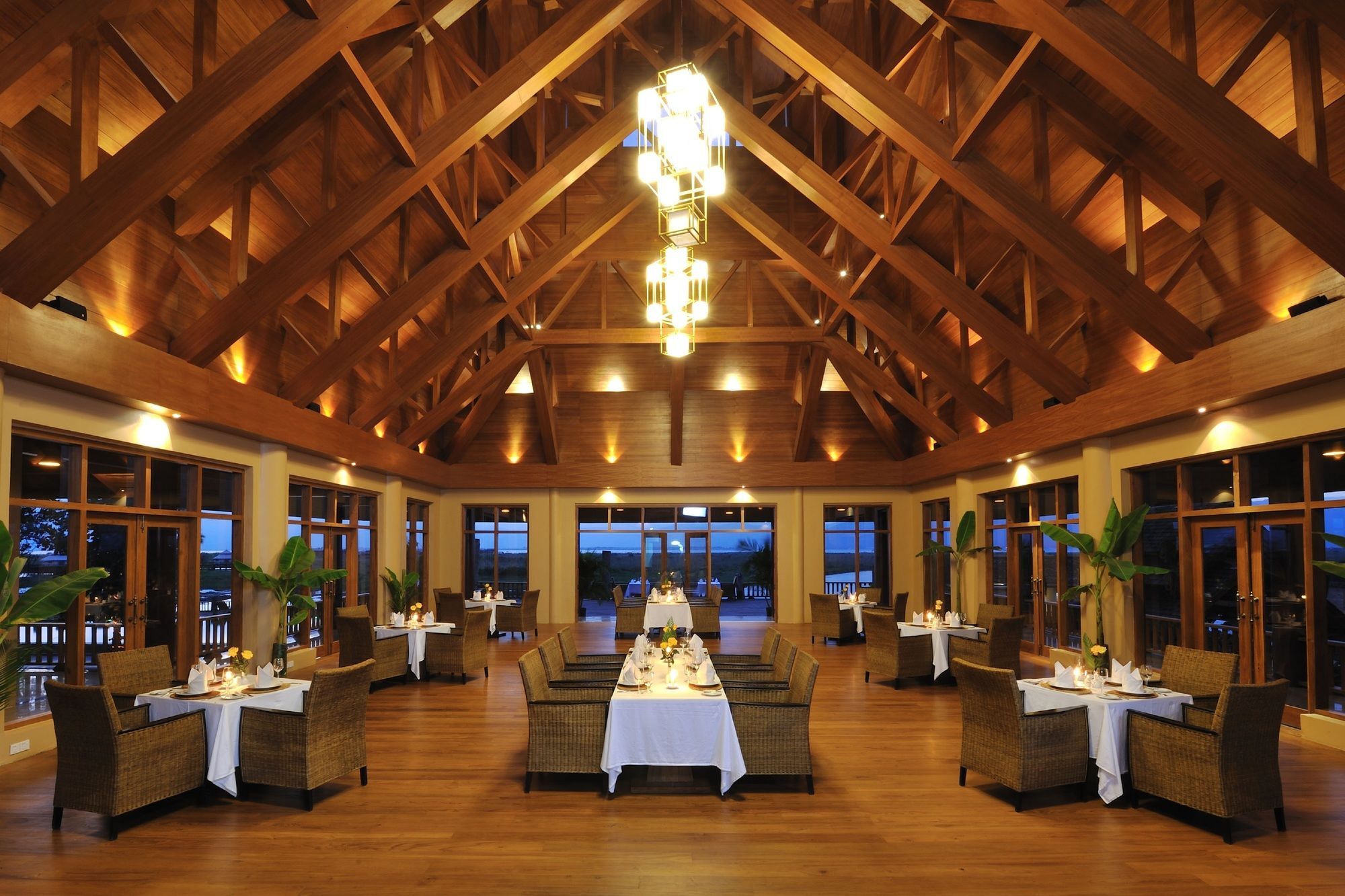 Aureum Palace Hotel & Resort Inle نياونغ شوي المظهر الخارجي الصورة